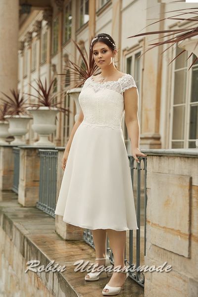 Short wedding dress with lace boat neck in large sizes